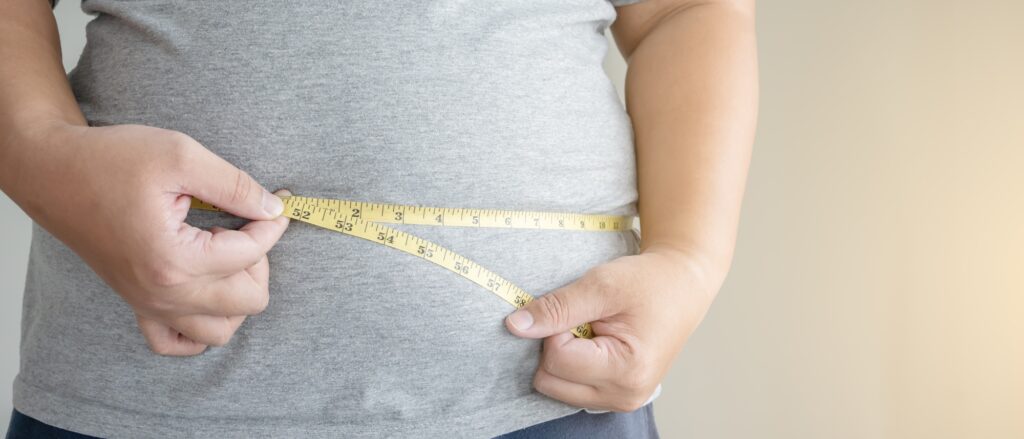 من نحن 5 An obesity using measuring tape to show the real size.